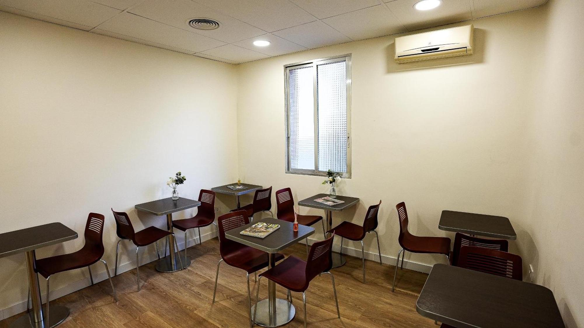 Fit Hostel Madrid Dış mekan fotoğraf